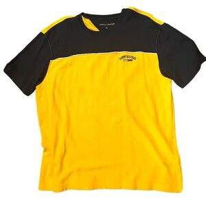 Tommy Hilfiger Men's Yellow and Navy Blue T-Shirt
